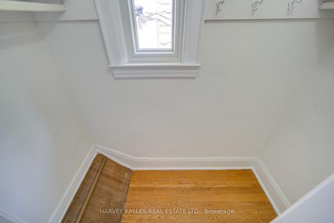 Photo 32 at 62 Roe Avenue, Lawrence Park North, Toronto