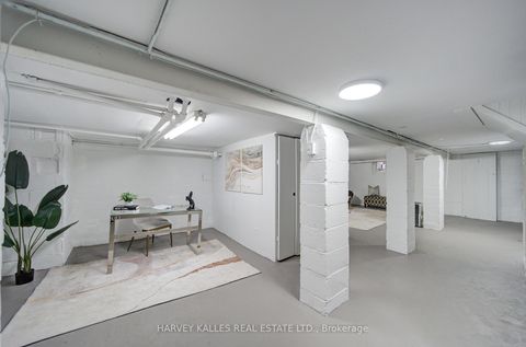 Photo 34 at 62 Roe Avenue, Lawrence Park North, Toronto