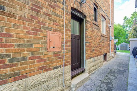 Photo 42 at 62 Roe Avenue, Lawrence Park North, Toronto