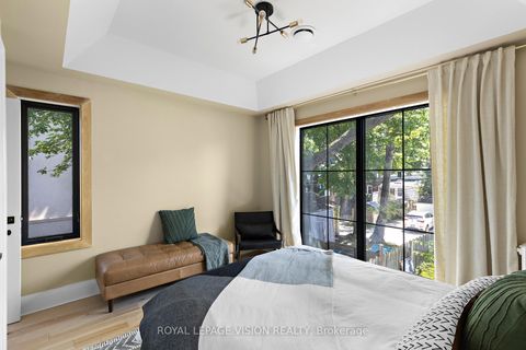 Photo 26 at 221 Bedford Park Avenue, Lawrence Park North, Toronto