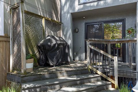 Photo 43 at 221 Bedford Park Avenue, Lawrence Park North, Toronto