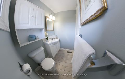 Photo 19 at 26 Kilkenny Drive, L'Amoreaux, Toronto