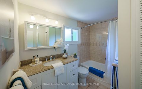 Photo 26 at 26 Kilkenny Drive, L'Amoreaux, Toronto
