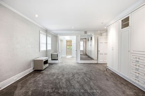 Photo 14 at 4 Ridgewood Road, Forest Hill South, Toronto