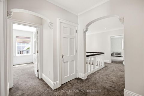 Photo 19 at 4 Ridgewood Road, Forest Hill South, Toronto