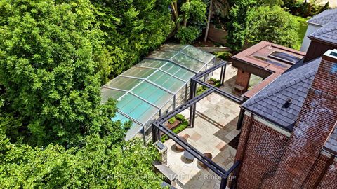 Photo 39 at 4 Ridgewood Road, Forest Hill South, Toronto