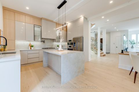 Photo 13 at 121 Durant Avenue, East York, Toronto