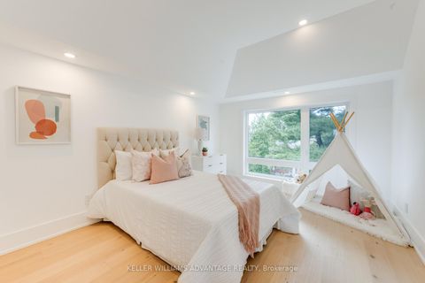Photo 26 at 121 Durant Avenue, East York, Toronto