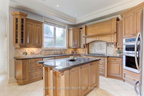 Photo 6 at 34 Moccasin Trail, Don Mills, Toronto