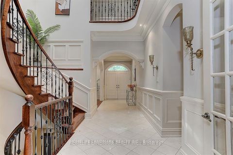 Photo 15 at 34 Moccasin Trail, Don Mills, Toronto