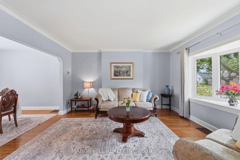 Photo 3 at 33 Robindale Avenue, Alderwood, Toronto