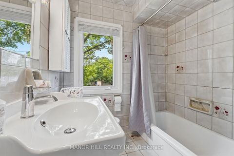 Photo 31 at 33 Robindale Avenue, Alderwood, Toronto