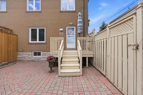 Photo 41 at 33 Robindale Avenue, Alderwood, Toronto