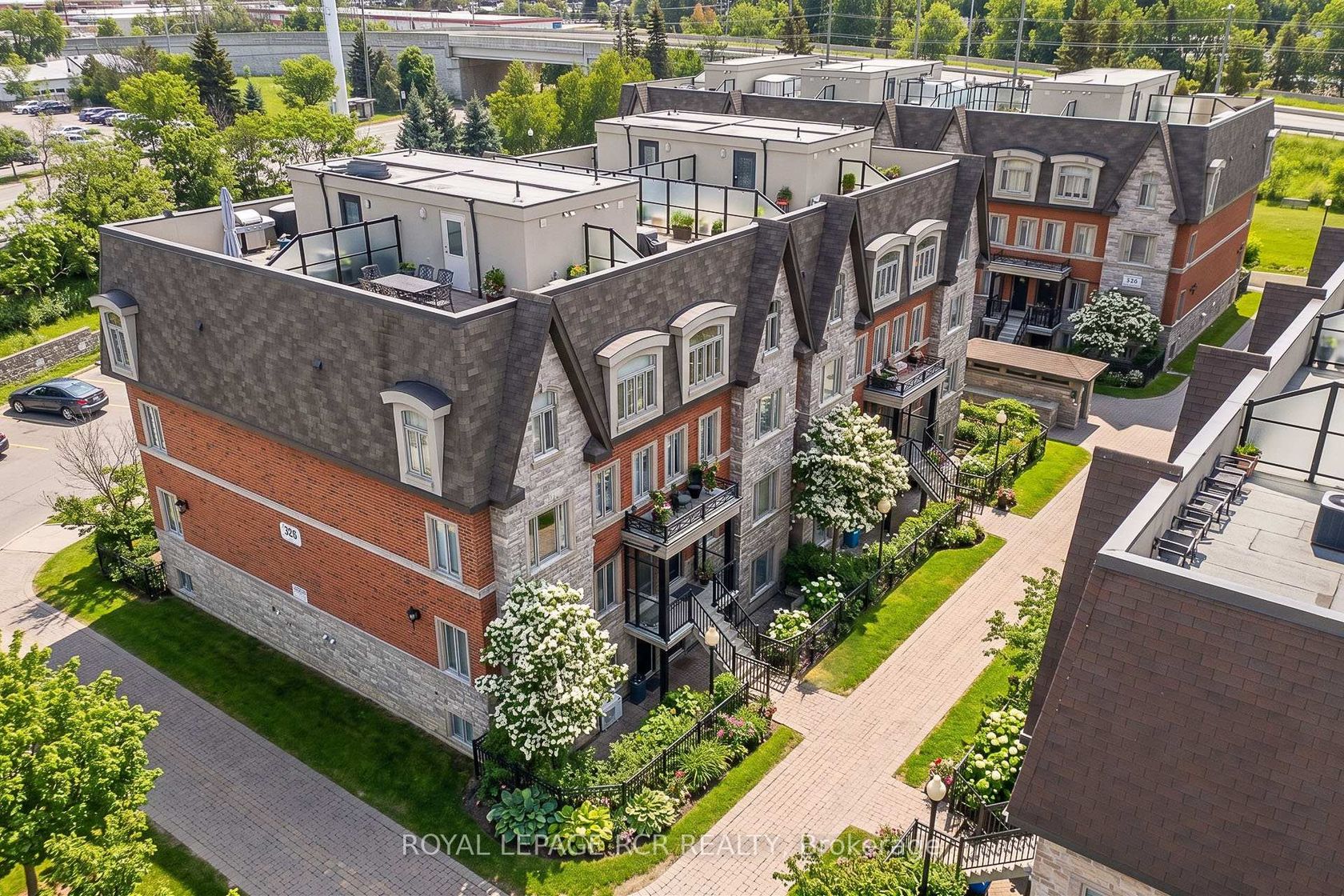 138 - 326 John Street, Willowbrook, Markham 2