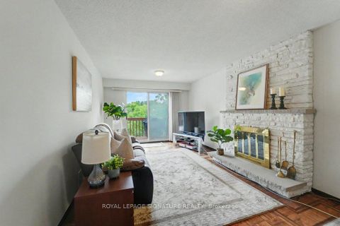 Photo 14 at 71 Yatesbury Road, Steeles, Toronto
