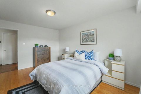 Photo 18 at 71 Yatesbury Road, Steeles, Toronto