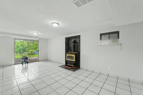 Photo 23 at 71 Yatesbury Road, Steeles, Toronto