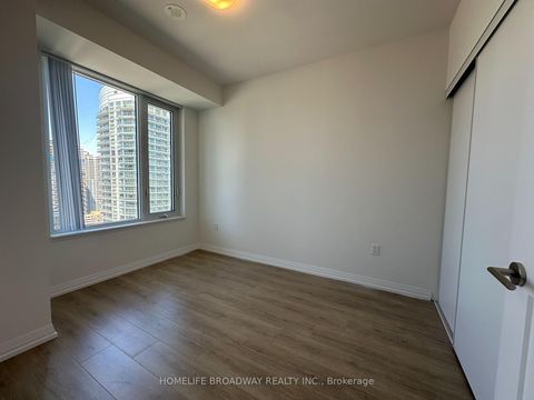 Photo 4 at 3018 - 50 Dunfield Avenue, Mount Pleasant West, Toronto