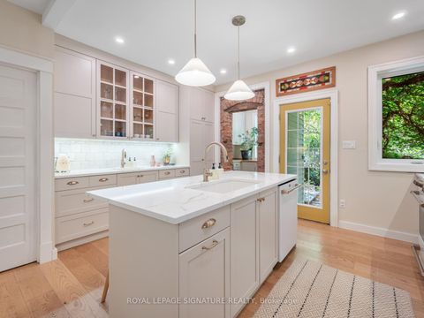 Photo 13 at 121 Ivy Avenue, South Riverdale, Toronto