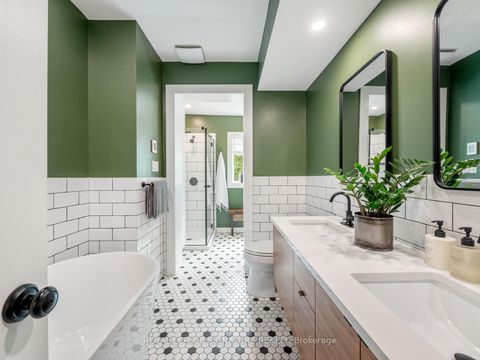 Photo 25 at 121 Ivy Avenue, South Riverdale, Toronto