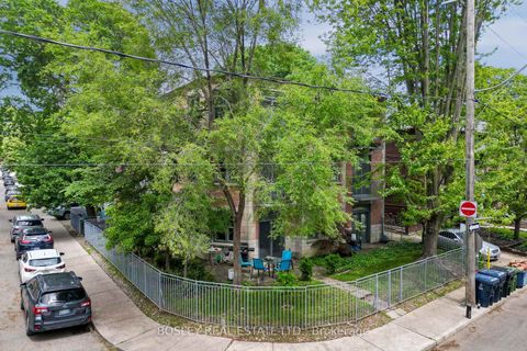 Photo 4 at 204 - 15 Glen Manor Drive, The Beaches, Toronto