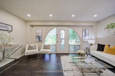 Photo 2 at 94 - 6 Esterbrooke Avenue, Don Valley Village, Toronto