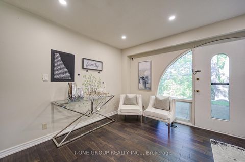 Photo 14 at 94 - 6 Esterbrooke Avenue, Don Valley Village, Toronto