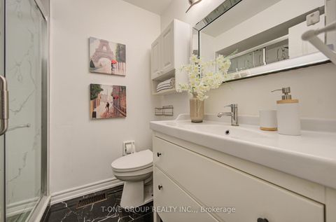 Photo 18 at 94 - 6 Esterbrooke Avenue, Don Valley Village, Toronto