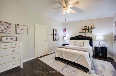 Photo 24 at 94 - 6 Esterbrooke Avenue, Don Valley Village, Toronto
