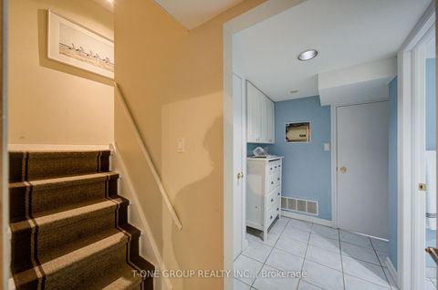 Photo 27 at 94 - 6 Esterbrooke Avenue, Don Valley Village, Toronto