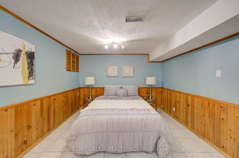 Photo 32 at 94 - 6 Esterbrooke Avenue, Don Valley Village, Toronto