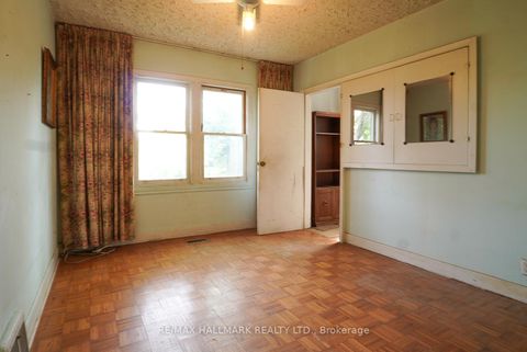 Photo 1 at 63 Highview Avenue, Cliffside, Toronto