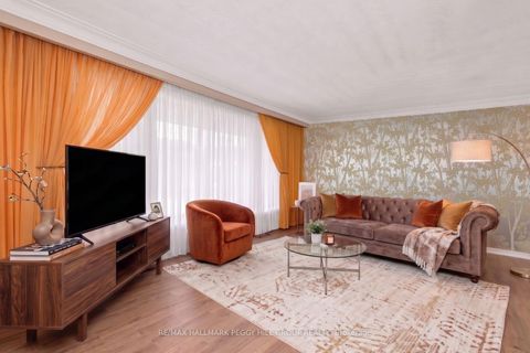 Photo 1 at 77 Stapleton Drive, The Westway, Toronto