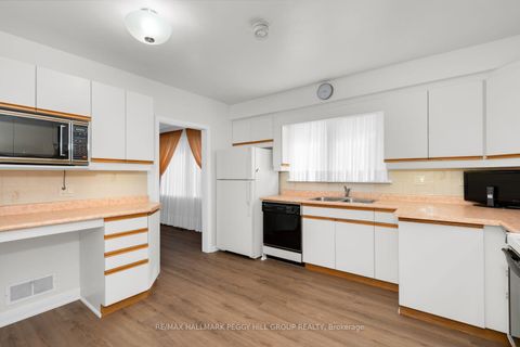 Photo 5 at 77 Stapleton Drive, The Westway, Toronto