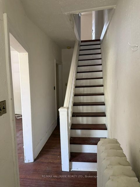 Photo 3 at 73 Hocken Avenue, Wychwood, Toronto