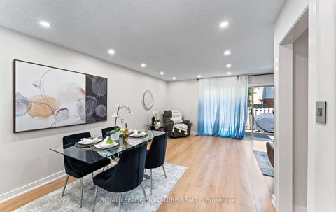 Photo 6 at 91 - 270 Timberbank Boulevard, L'Amoreaux, Toronto