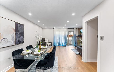 Photo 7 at 91 - 270 Timberbank Boulevard, L'Amoreaux, Toronto
