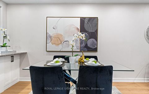 Photo 15 at 91 - 270 Timberbank Boulevard, L'Amoreaux, Toronto