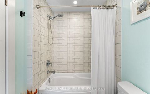 Photo 36 at 91 - 270 Timberbank Boulevard, L'Amoreaux, Toronto