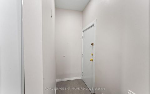 Photo 43 at 91 - 270 Timberbank Boulevard, L'Amoreaux, Toronto