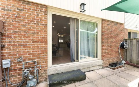 Photo 46 at 91 - 270 Timberbank Boulevard, L'Amoreaux, Toronto