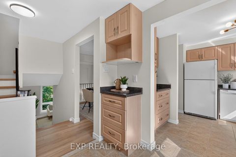 Photo 16 at 38 Rusty Crestway, Don Valley Village, Toronto