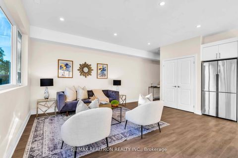 Photo 12 at 33 Landour Avenue, Eglinton West, Toronto