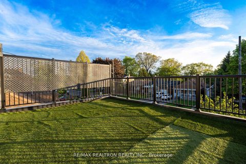 Photo 14 at 33 Landour Avenue, Eglinton West, Toronto