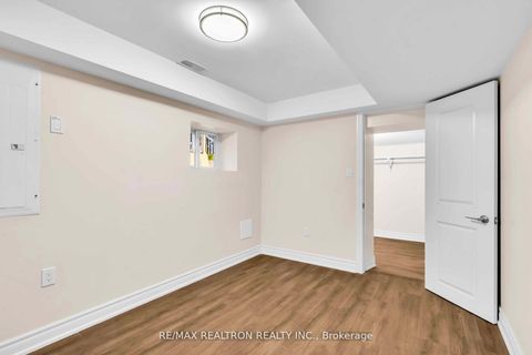 Photo 36 at 33 Landour Avenue, Eglinton West, Toronto