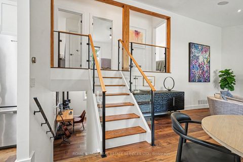 Photo 13 at 25 Brougham Crescent, The Westway, Toronto