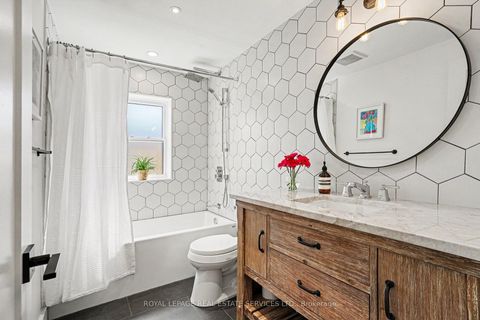 Photo 15 at 25 Brougham Crescent, The Westway, Toronto