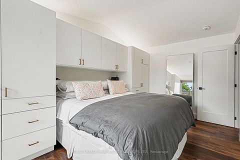 Photo 17 at 25 Brougham Crescent, The Westway, Toronto