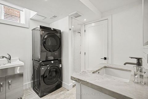 Photo 27 at 25 Brougham Crescent, The Westway, Toronto