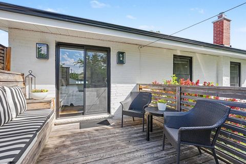 Photo 28 at 25 Brougham Crescent, The Westway, Toronto